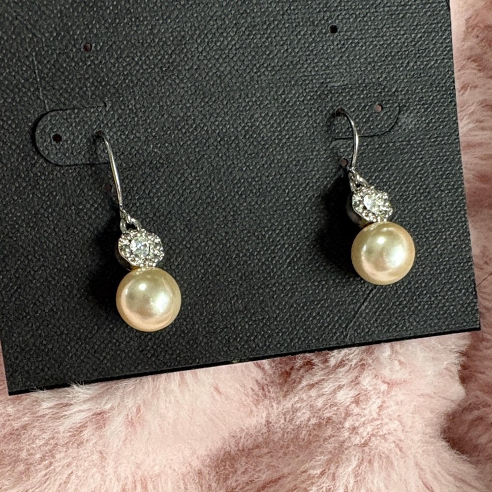 Pearl and Crystal Drop Earrings